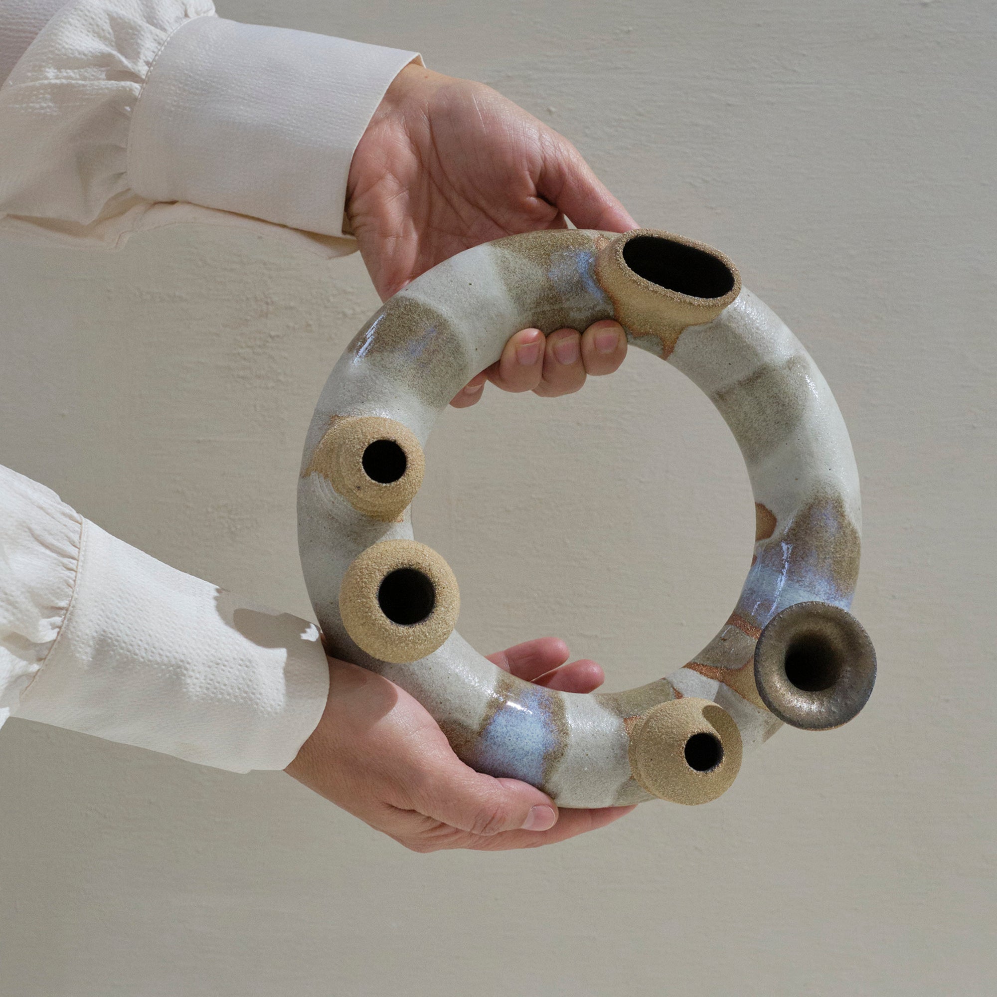 Dappled Flower Ring Vase